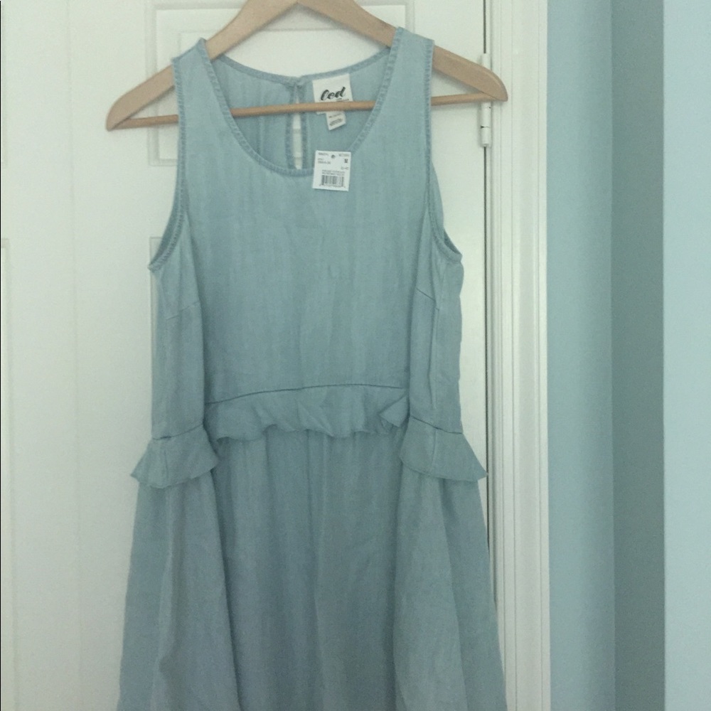 Chambray Maternity Top - New with Tags